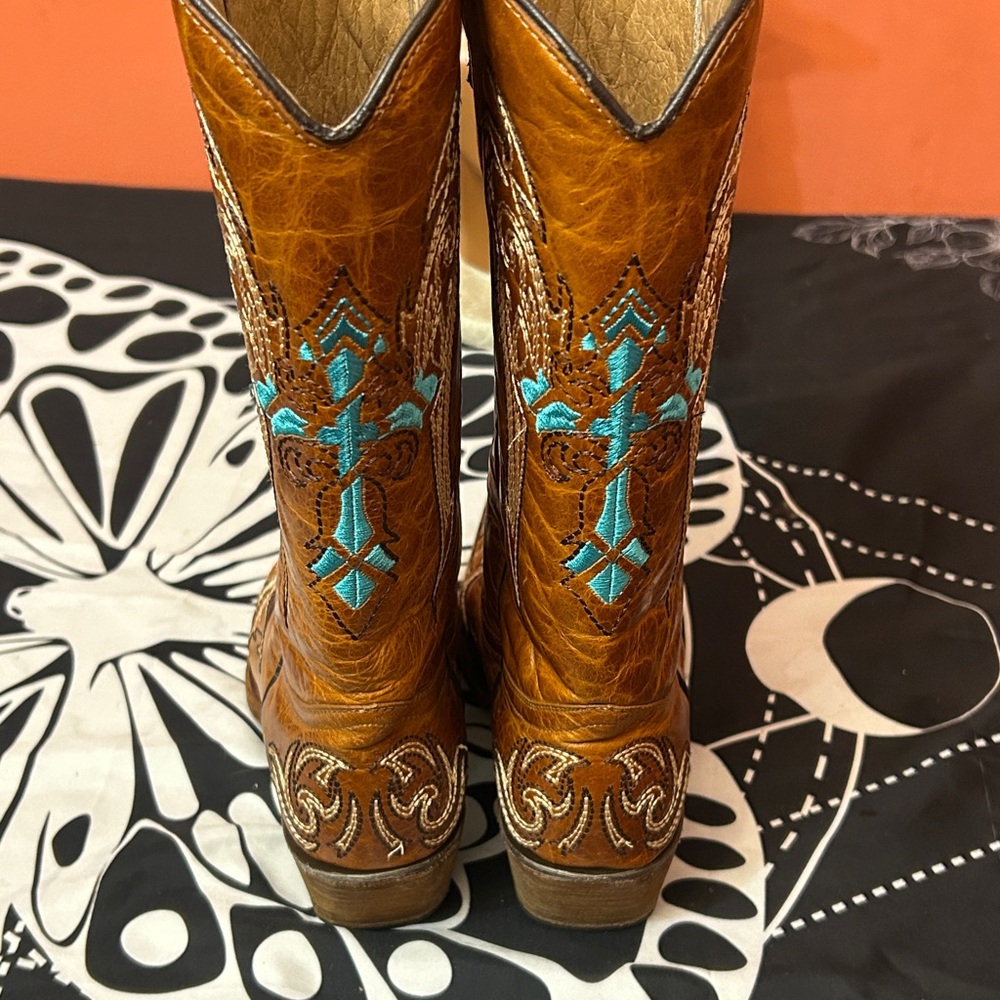 Circle G by Corral Cognac & Turquoise-Beige Wing & Cross Boots Size 10 - Picture 8 of 11